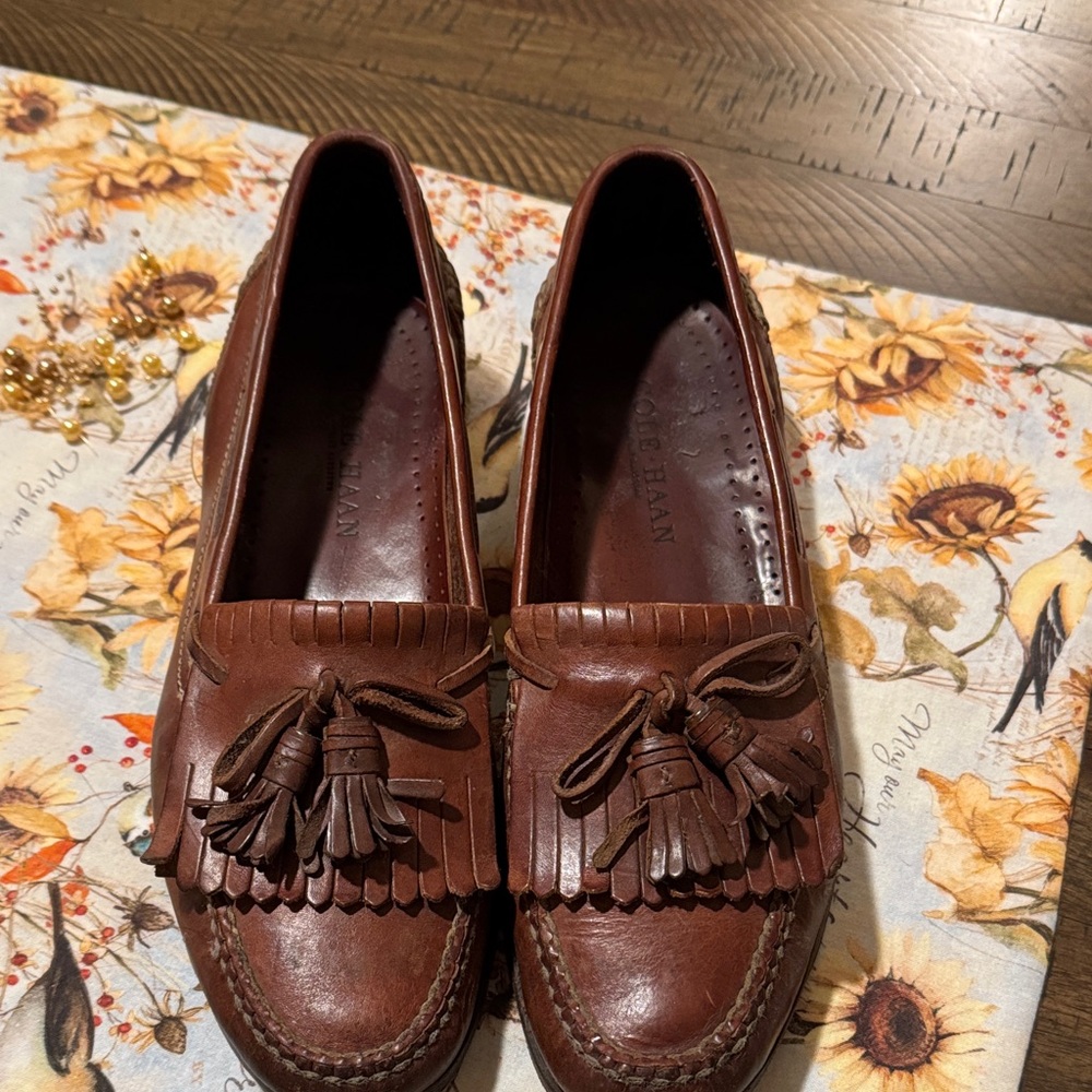 Cole Haan Chestnut Leather Tassel vintage Loafers
